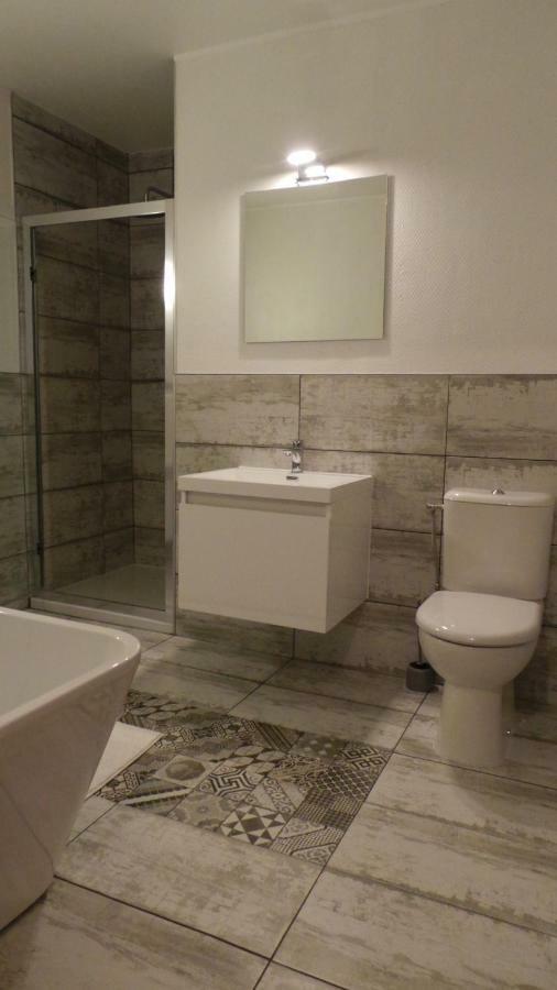 Number9 - Now With Air Conditioned Rooms Carlipa Exterior foto